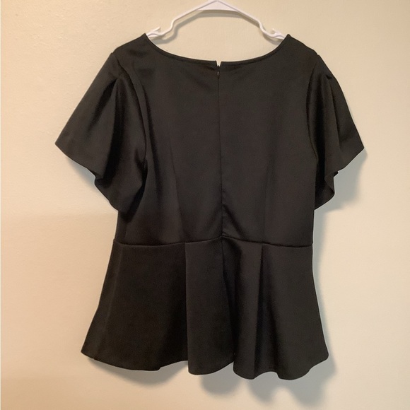 Eloquii women’s 16 black scuba peplum pleated short sleeves business casual top - Picture 8 of 8